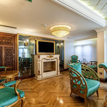 Stylish In Historic Mansion In Beylerbeyi Apartment Istanbul