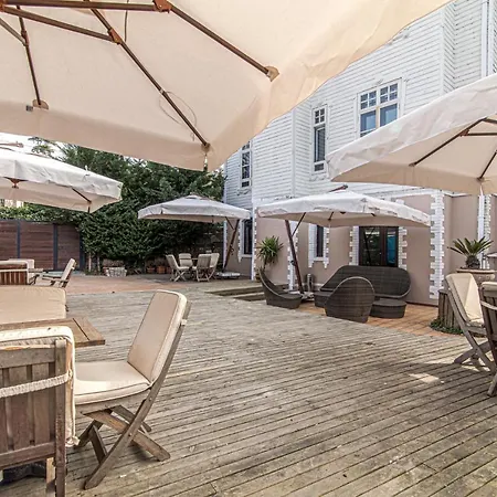 Apartment Stylish In Historic Mansion In Beylerbeyi *